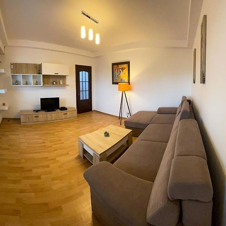 National Arena Mega Mall Elana Apartment Bukareszt Zewnętrze zdjęcie